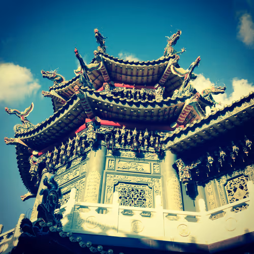 Item #105322358618701185533743754469895824107639028648078310589264470443300759797761 Media