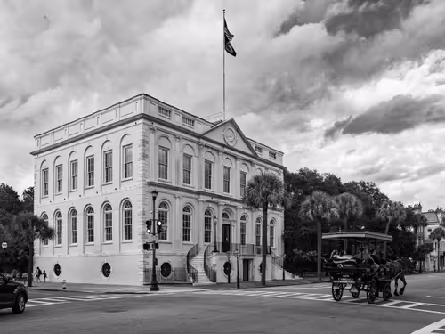 Item #10691109686083431502166818963425883962656955232587770388242978710794012721153 Media