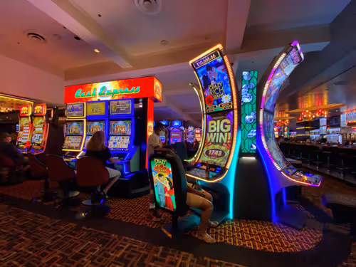 Item #48586363759381503143042118242978001323751418884239391505407157615637016084481 Media