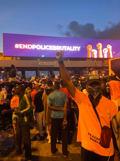 Item #32435577687256600636290313478814885355746251845932863951449947258850094612481 Media