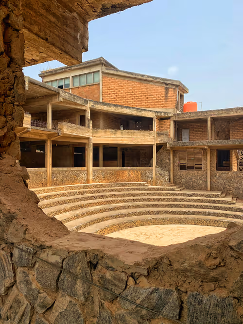 Item #86109783756313584205852517343469947488147622379281892580711212491193370804225 Media