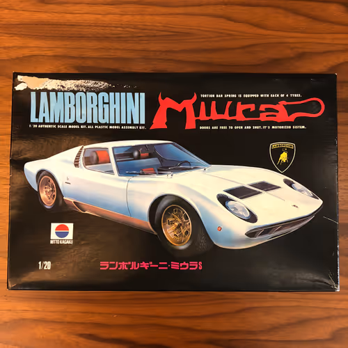 Item #18011222408491164181609212590864852902999471647309801121407292584391151190017 Media