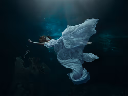 Item #15053791746774206847378132413351543931211387295509872783724080614488483561473 Media