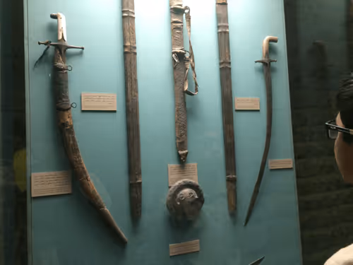 Item #13968726059347532090623550307795009463851395019365410599953871020254847665824 Media