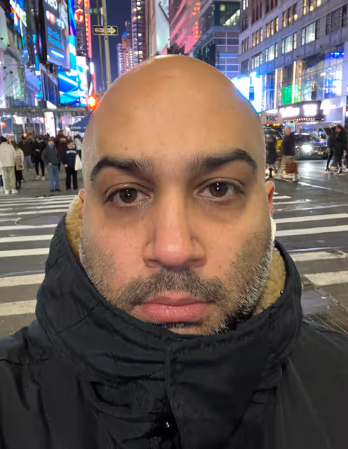 Item #75172927763105875826501952819551887490960677358636123283924849422547587956737 Media