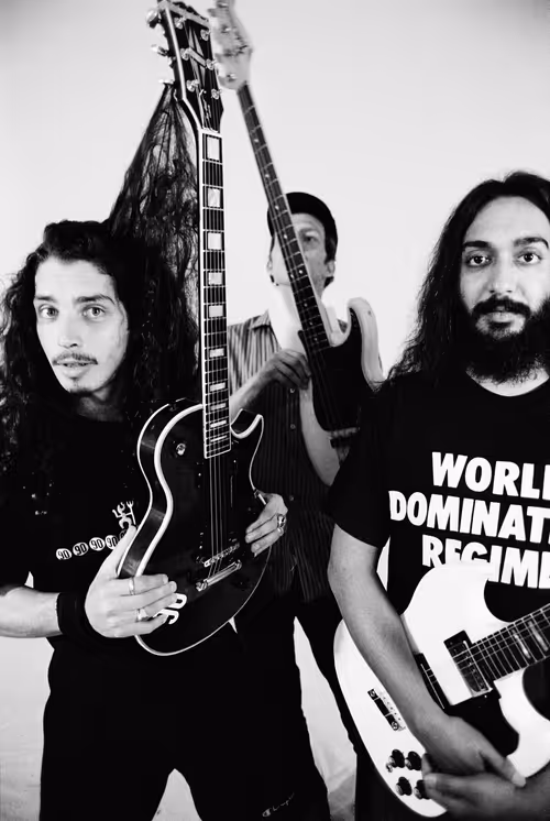 Item #24460042610638516058947371250238633898033226268786963695065259059435693670401 Media