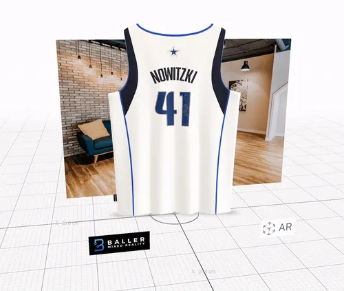 Item #94939204277196955227769095232811630951621482783175400003026174080055993434113 Media