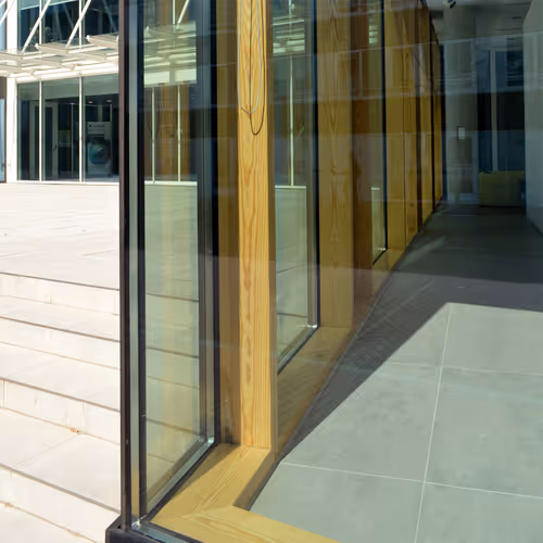 Item #34074302066752213715126654038462946332588047310136711959584651176245035270154 Media