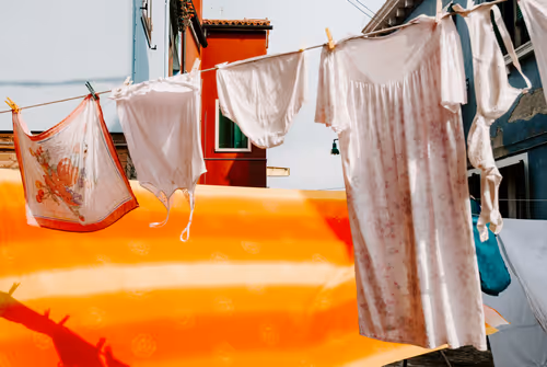 Item #114356424979646912091291396938675079969318378250921425408739931300107827281921 Media