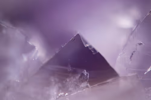 Item #66707676080978551838263520702754250537377931787813102231396956338590184374273 Media