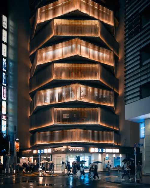 Item #81365922554281880143414136761733390581567018146899571572498285366430201282561 Media