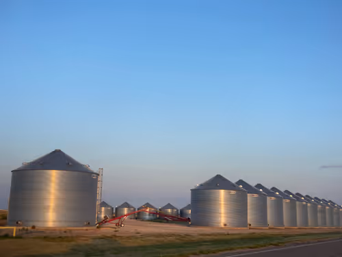 Item #11546476274984408856392726811065404241647986926725783631550101371925536178177 Media