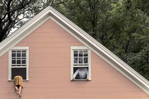 Item #66199238370220987817260704809787442862597280032429936774217036744624529473537 Media