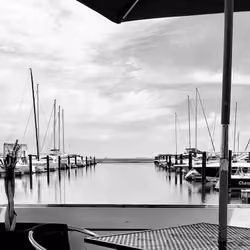 "marina"