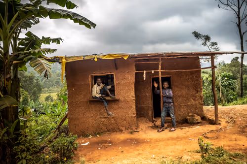 Item #50027882237522295676960542276708360859068113986169674979910834199974817824769 Media