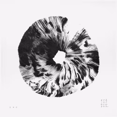 Item #87368348536975332333645058037990373278500397313615538842159321444135047528449 Media