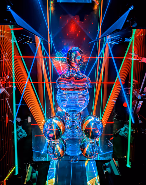 Item #96411404270411630011805465829937472202791055188445154106171930255702066462721 Media