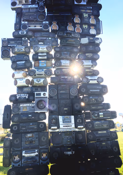 Item #51690675638909644790966826113213763437997288927381309606437551986894352416769 Media