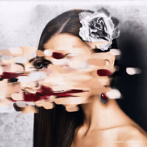 Item #39353020259998865970916706156693493419011659148611353123485314751894493593601 Media