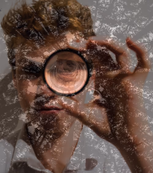 Item #84304279777835962485879131388682494585871840654439789648773601098237294411876 Media