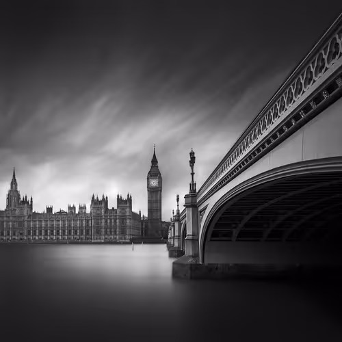 Item #16727940686783797344175570121912403801035808003795446497527909978790460129290 Media