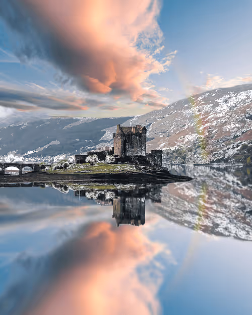 Item #81572442213939252959191260910435432833939058605196789415419147577692142960641 Media