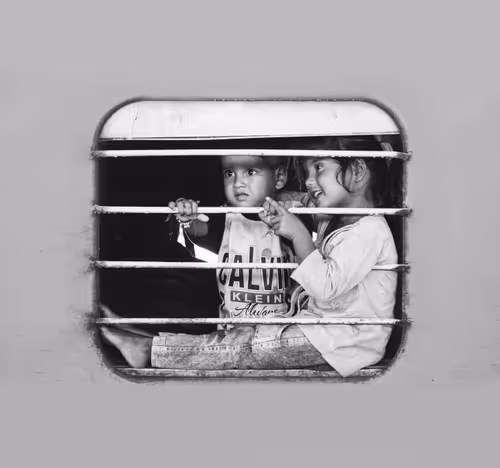 Item #18782170913050083342093307323119211914996708420663326978945497804257678589953 Media