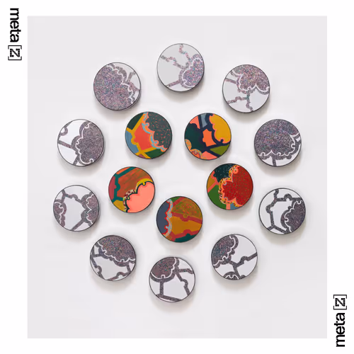 Item #24613921797511877315088367568283685283838972780280700137197686570137656754177 Media