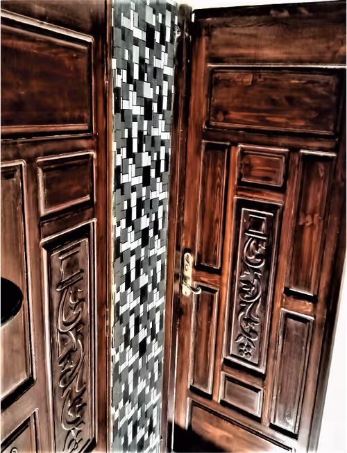 Item #14841988310440250522005790873620147993191226798072072988279030987670834642945 Media