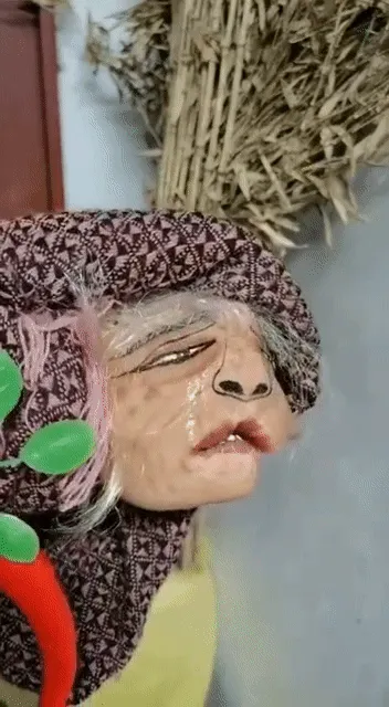 Item #98297886293652092657371597788592247398680073041274723207675992109280539967588 Media