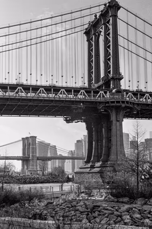 Item #18212404413895954310919358682195627458046882463252365268234032116611202154497 Media