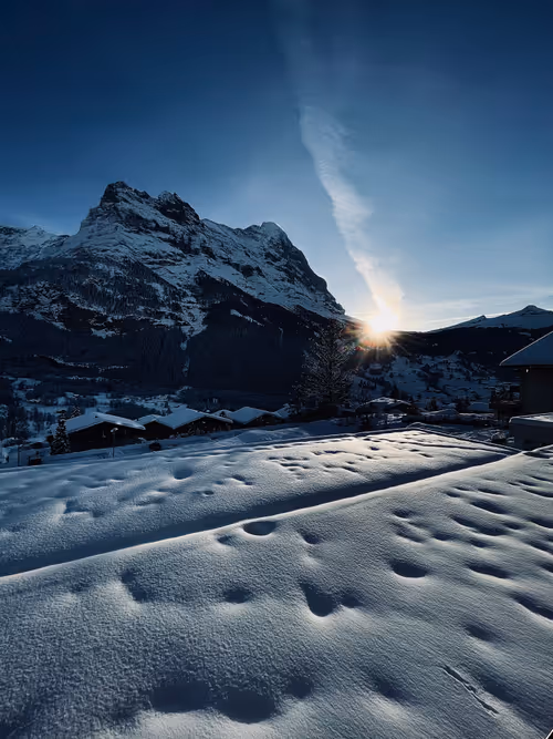 Item #85194694313482311992552065383091349733229460472009518407910609790420547272705 Media