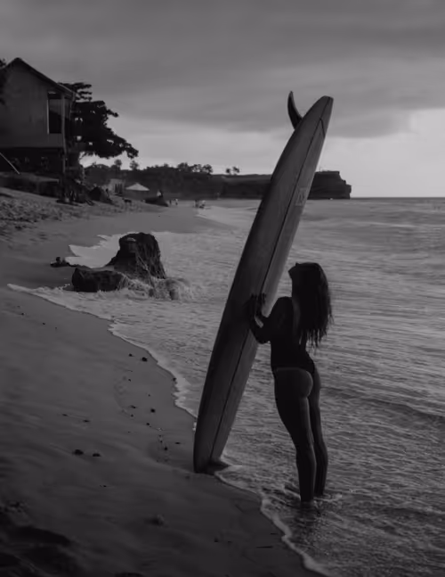 Item #70752512074221398135283330563893228865636439964240069417806288695926775087105 Media