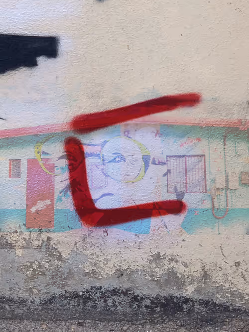 Item #46139001782672598992640227276097435477686096397829851037839381161161193947137 Media