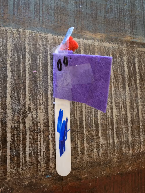 Item #18639754441458520449745565865747461384413563707566384114230045734887460175873 Media