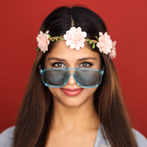 Item #110063331335139009547571421808057778384289125434812320670302640580869916459009 Media