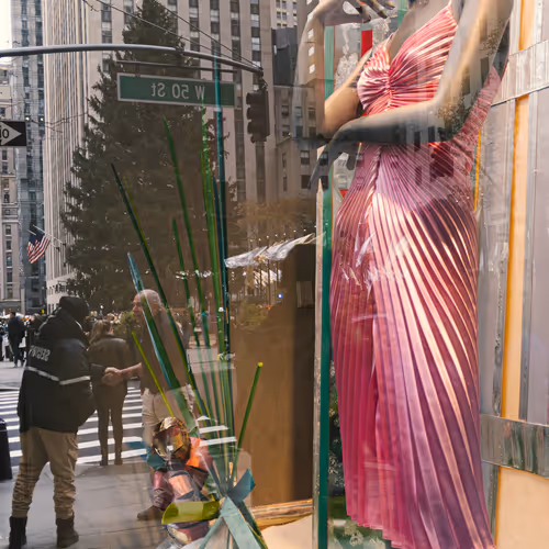 1329906673436554735741479762689004721964883825291971096983776565551198896129