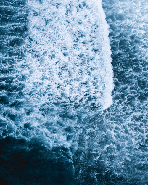 Item #59969087872528247593562305556961493003860374277083575615722774354329675497473 Media