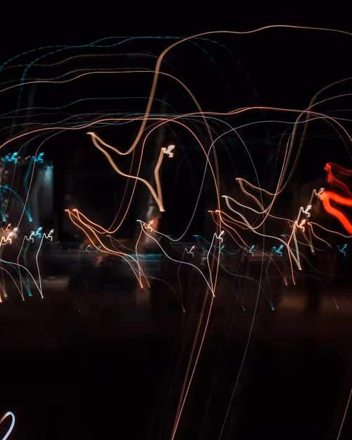 Item #10662100387614182984594708394156824740889786354433888433302670057674362585089 Media