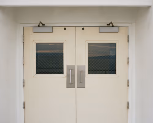 Item #95633765474931350240165697288740384276668175365753332134829565209183350947841 Media