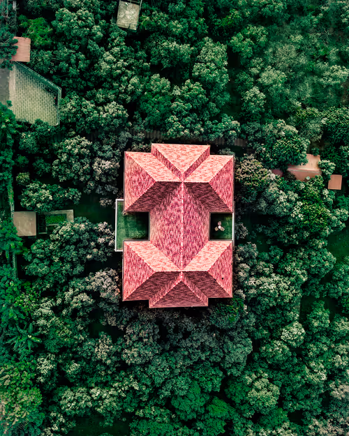 Item #76182420435474433030175106925333141340122143524658153810664851576913521541121 Media