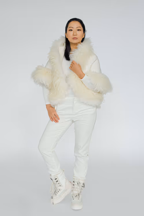 Item #73206392582018512635850618319522588868480090190892024513852671500015466708993 Media