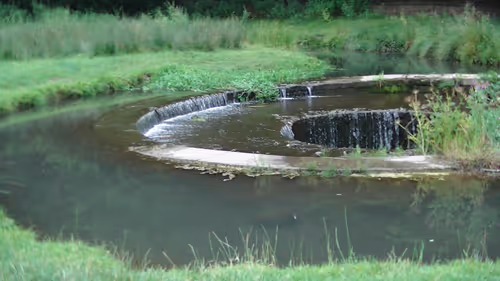 Item #54224321926003694435266939492580043428521878232986181408238757565578172432385 Media