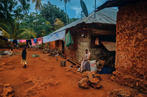 Item #81057615018985245267668409952199543064735075507553677475786031544427287150593 Media