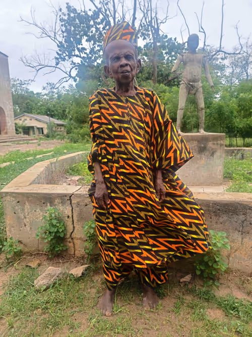 Item #64873578423597752234489479252693065295470528358368365789251807996538764918785 Media