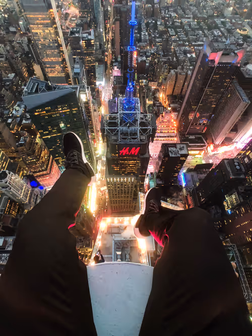 Item #72641522554297176095792570888304736708899283389291814999218520295330965094401 Media