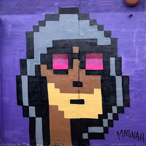 Item #39065281657786333209030148189603636702329879012588570810227887183570766135297 Media