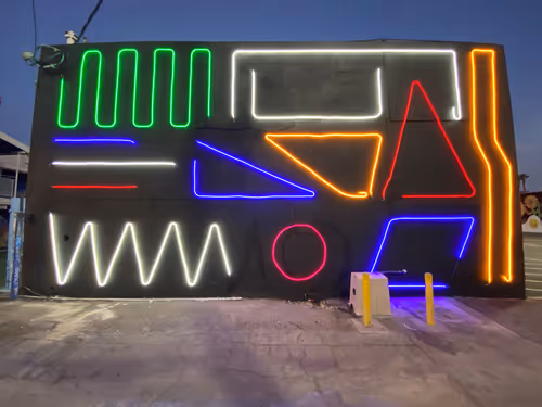 Item #48586363759381503143042118242978001323751418884239391505407157610139457945601 Media