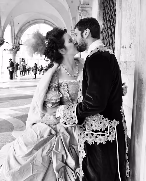 Item #40449787652065743018640773044495240111019622512701765753694832603629604569089 Media