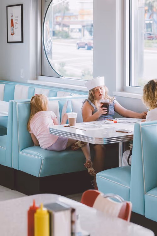 Item #19584883553916712241852398421302965913957422197351485086550879509015680778241 Media